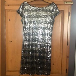 White House Black Market Holiday Dress 💜